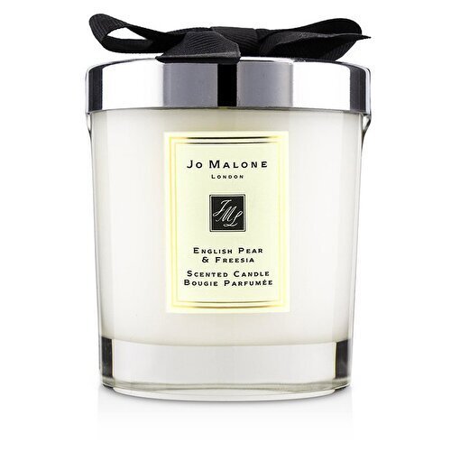 Jo Malone angliškos kriaušės ir frezijos žvakė