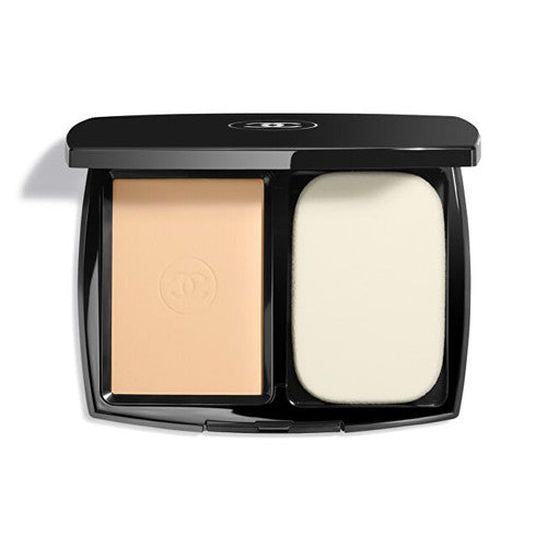 Chanel Ultrawear All-Day Comfort Flawless Finish Compact Foundation 13 g BR32