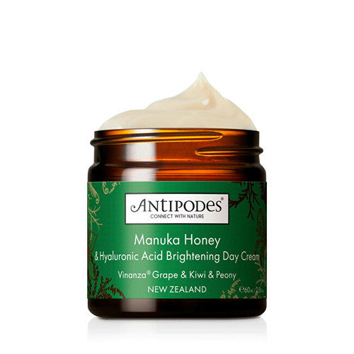 „Antipodes“ Manuka medaus ir hialurono rūgšties skaistinamasis dieninis kremas (riebiai odai)
