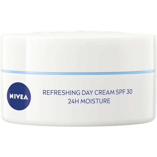 Nivea Essential Refreshing Day Cream SPF 30 - Moisturizing day cream 50ml