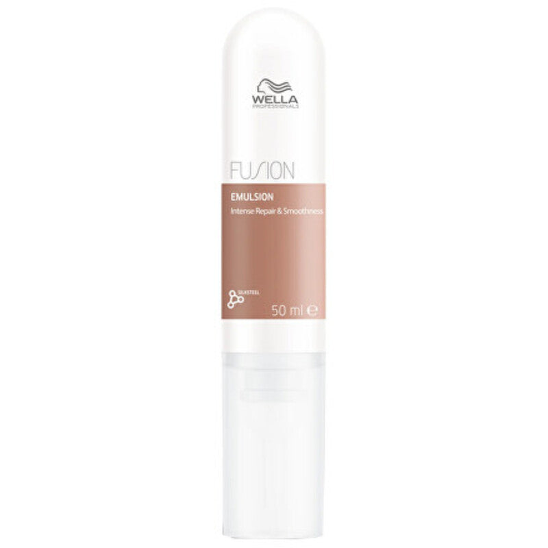 Wella Professional Fusion Intense Repair & Smoothness Emulsion - Smoothing and regenerating hair emulsion 50ml